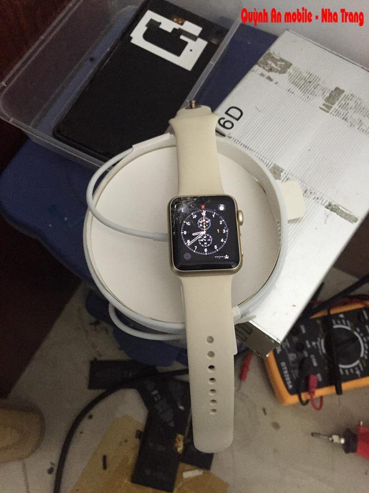 Apple watch repair glass in Nha Trang