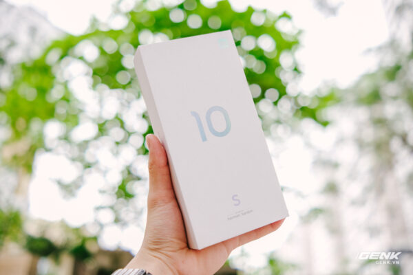 Trên tay Xiaomi Mi 10S: Thiết kế giống Mi 10 Ultra nhưng nội thất giống Redmi K40, giá 12.8 triệu đồng - Ảnh 1.