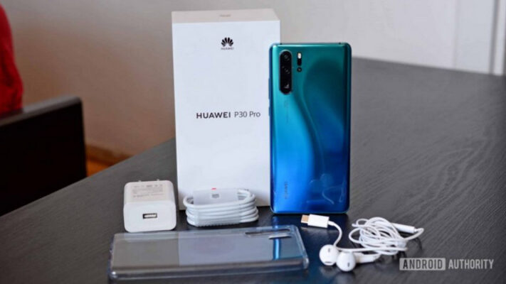 Huawei sẽ dừng tặng kèm cục sạc trong hộp máy nhưng nguyên nhân đằng sau quyết định này thật bất ngờ - Ảnh 1.